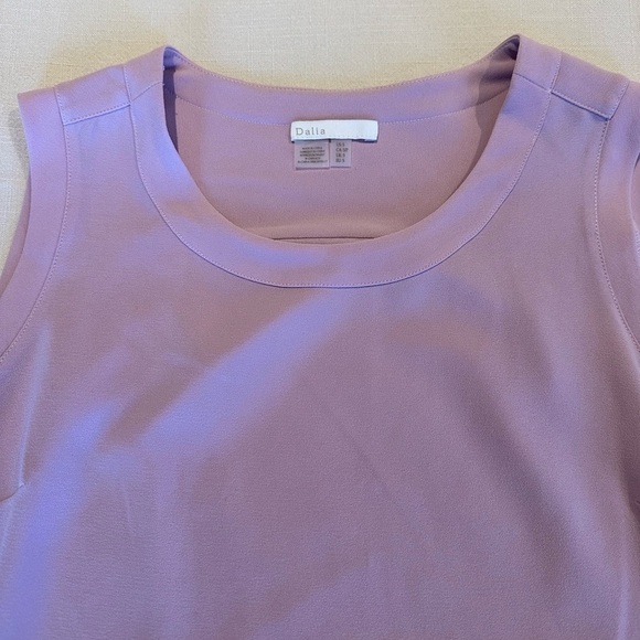 Dalia Violet Sleeveless Blouse Size Small - Picture 2 of 5